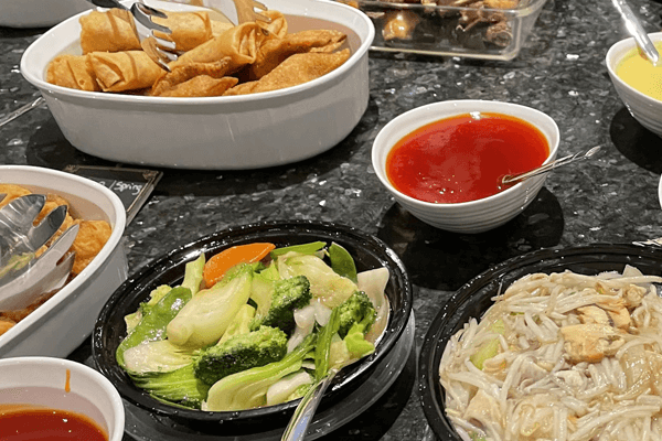 Let Sea-Hi Famous cater your next event with Toronto's most iconic Chinese Food.